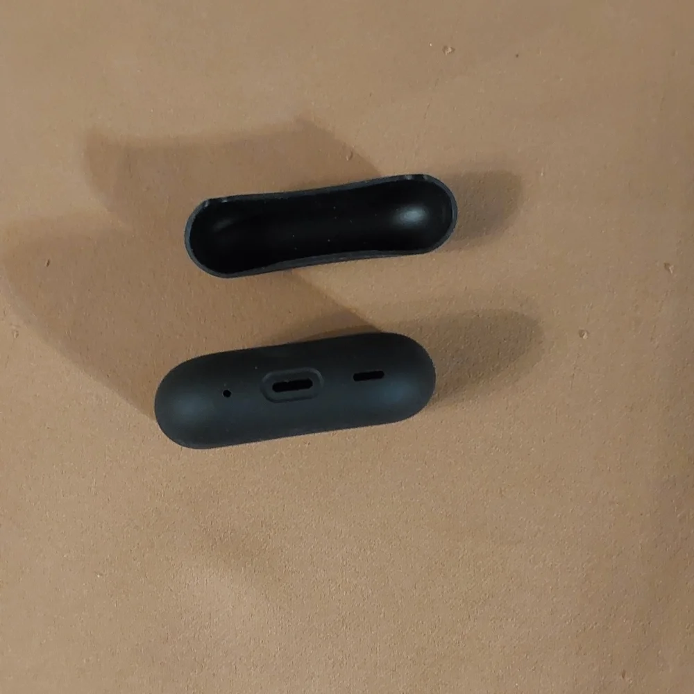 Black silicone case cover for ipods pro 2 (355)
